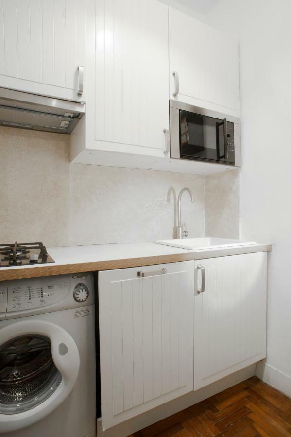 Santa Cecilia Apartment In Via Del Corso Рим Экстерьер фото